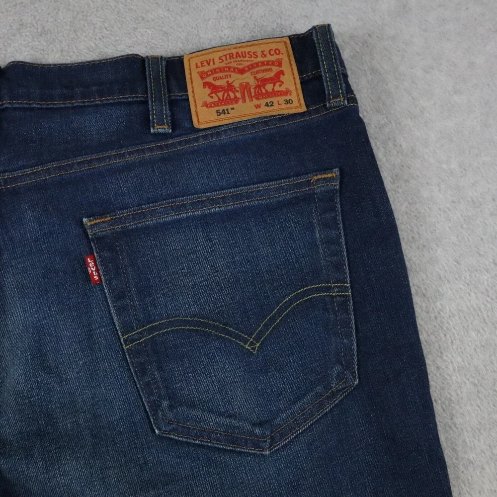 Levi's 541 Jeans‎ Mens 42x30 Athletic Taper 5-Pocket Denim Dark Blue